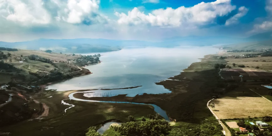 ¡Pasadía Club Campestre en el Lago Calima: Tu Escape Perfecto a la Naturaleza!